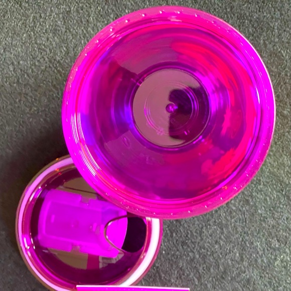 NWT🌈Tim Singleton Starbucks 2023 Pride Fan Dichroic Plastic Cold Brew Cup, 16oz - Picture 9 of 11